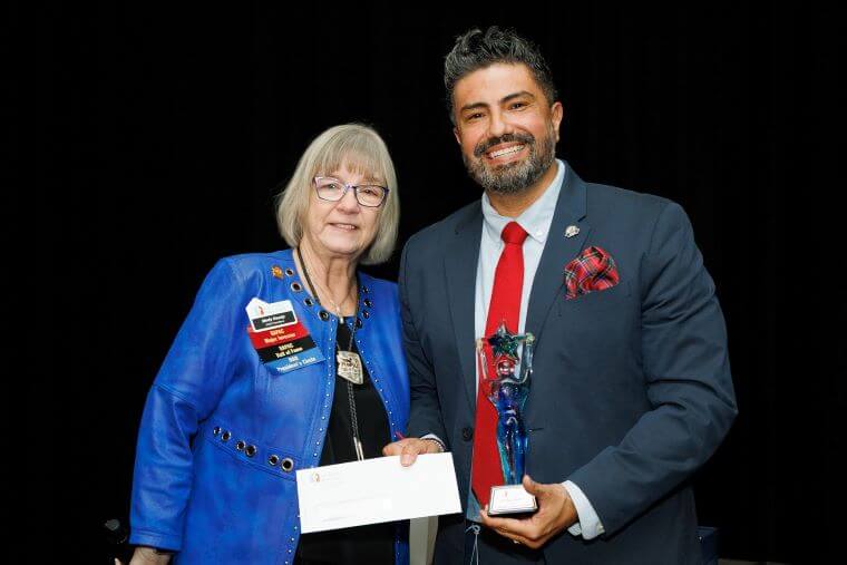 Arizona REALTORS® 2025 President Sindy Ready and West & Southeast REALTORS® of the Valley Member Josh Carmona.